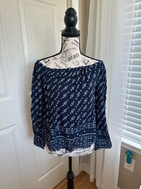 NWT Aeropostale Blue Off-Shoulder Floral Long Sleeve Top Women’s Small